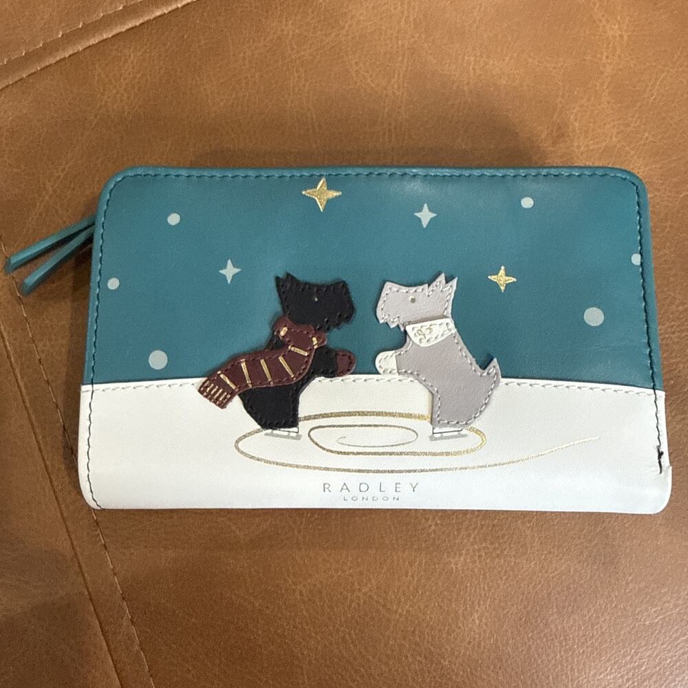 Scottie Dogs Ice Skating Wallet RADLEY London Wallet Scottie Dogs On Ice Skates